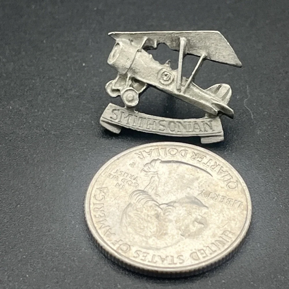 Smithsonian Museum Pewter Airplane Bi-Plane‎ Lapel Hat Pin
